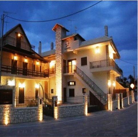 Giogarakis Suites Элеонас Экстерьер фото