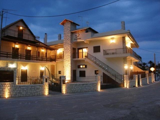 Giogarakis Suites Элеонас Экстерьер фото