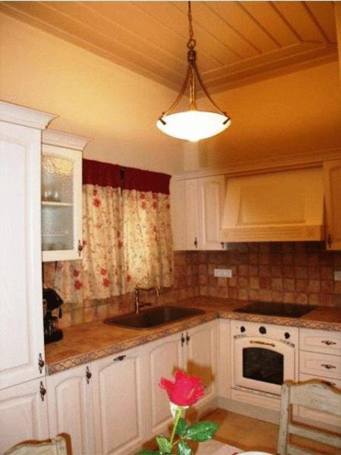 Giogarakis Suites Элеонас Номер фото