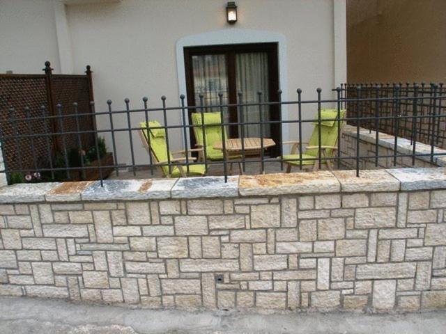 Giogarakis Suites Элеонас Номер фото